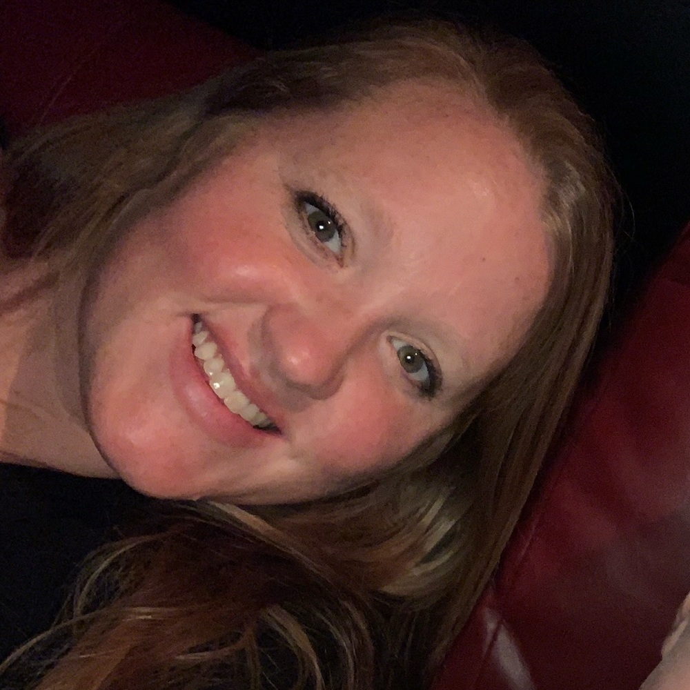 Meet your Posher, Hayley